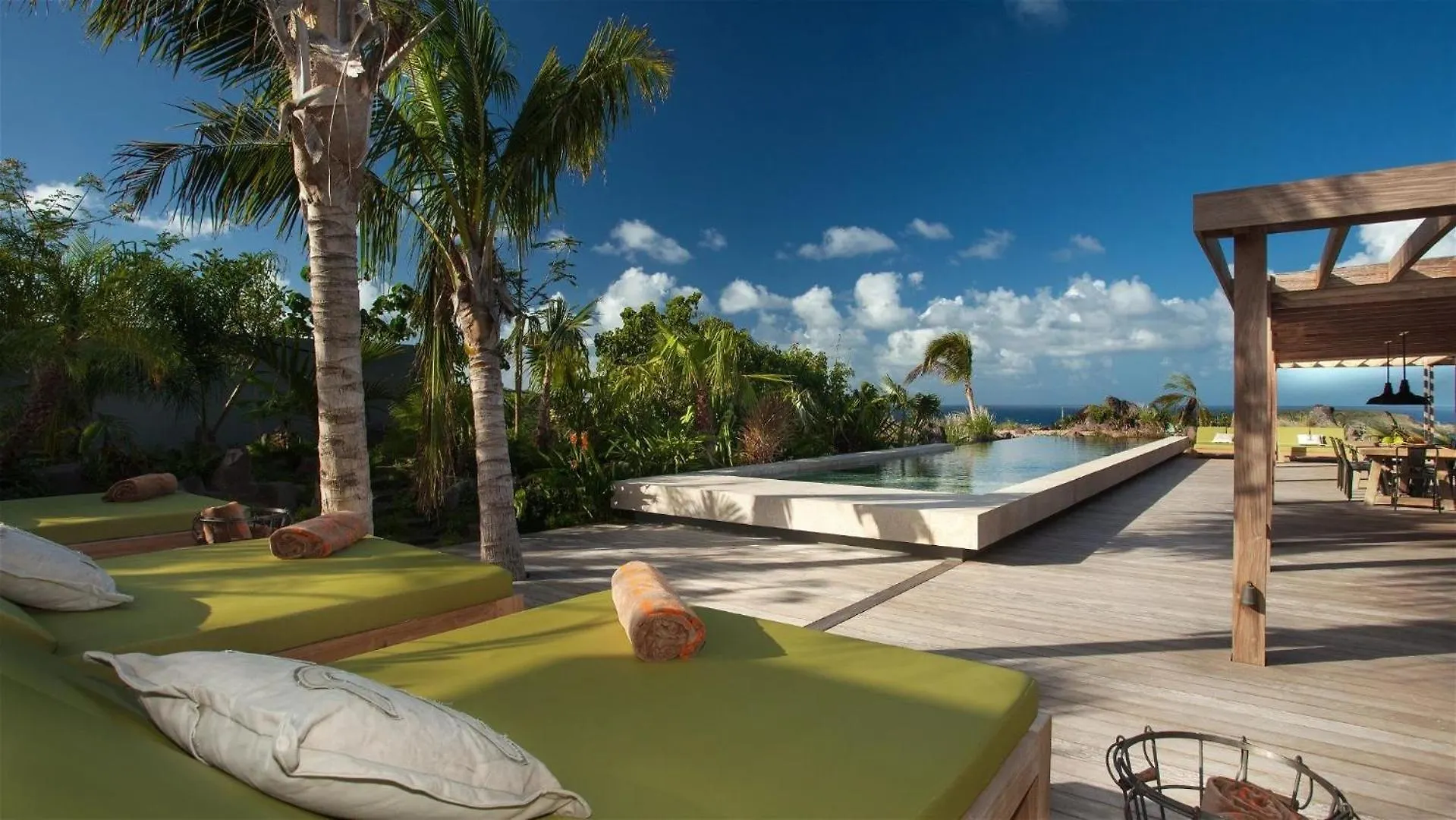 Tranquil Villa With Alfresco Dining Space 古斯塔维亚