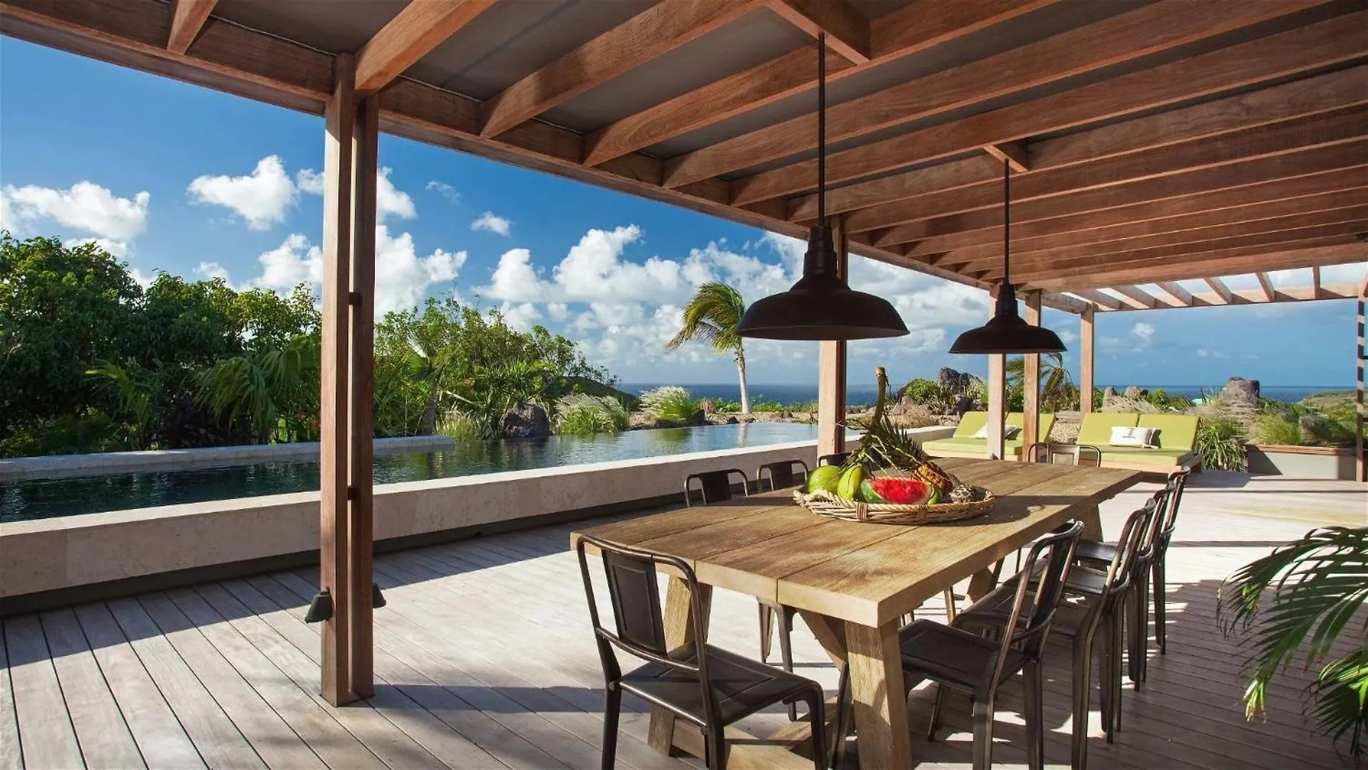 Tranquil Villa With Alfresco Dining Space 古斯塔维亚 0*,  圣巴泰勒米
