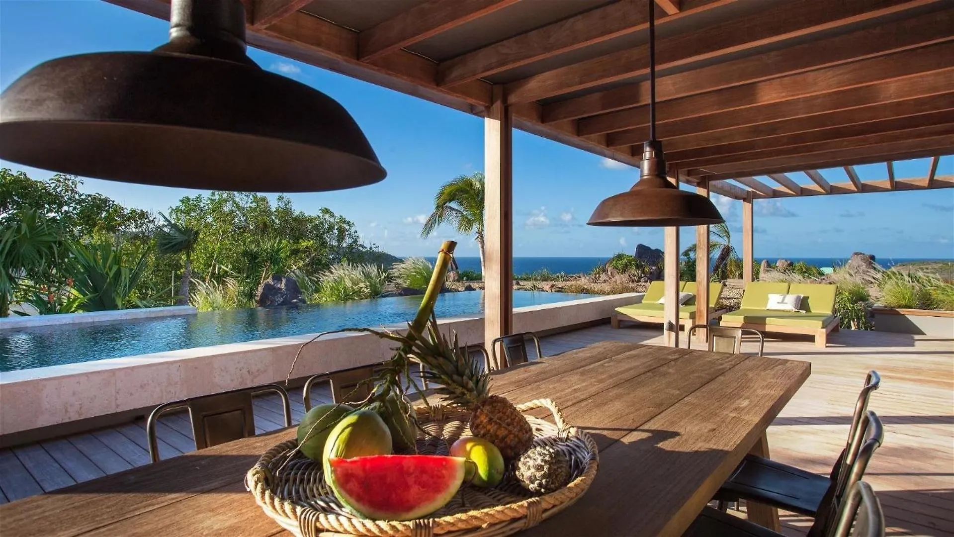 Tranquil Villa With Alfresco Dining Space 古斯塔维亚